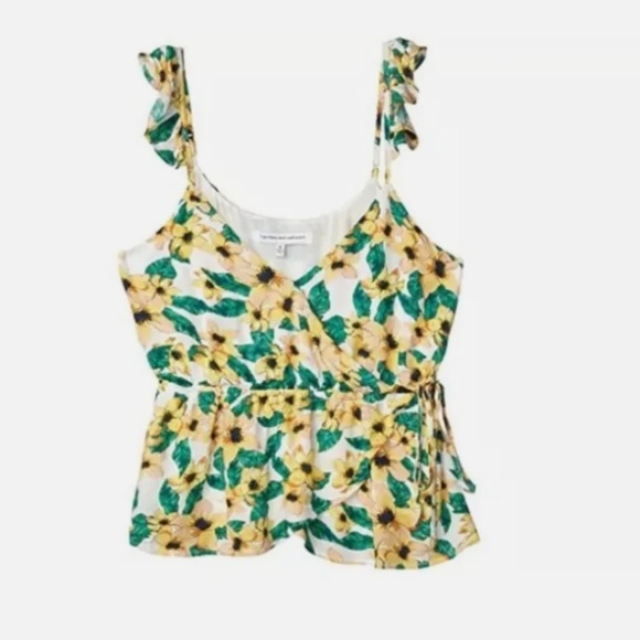 (2) NWT CUPCAKES & CASHMERE Small Top NEW - Picture 2 of 3